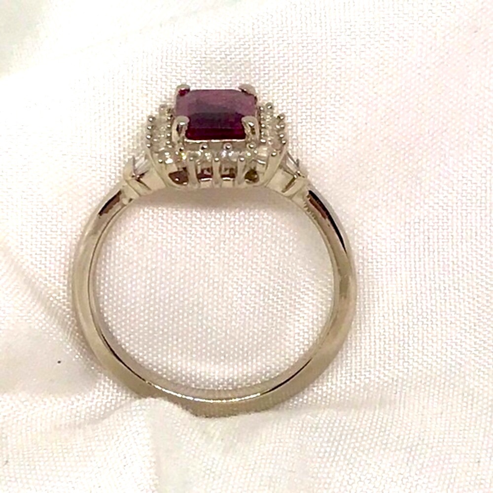 Wine colored Garnet w/ Zircon Ring Sz 8 - Picture 3 of 8